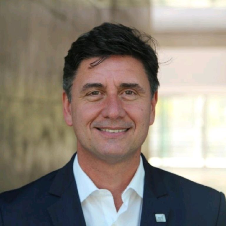 Jefferson de Oliveira…