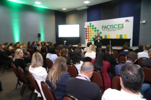 Entidades e palestrantes avaliam participação na ExpoGestão