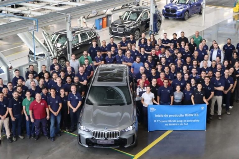 BMW produz primeiro híbrido plug-in da América do Sul