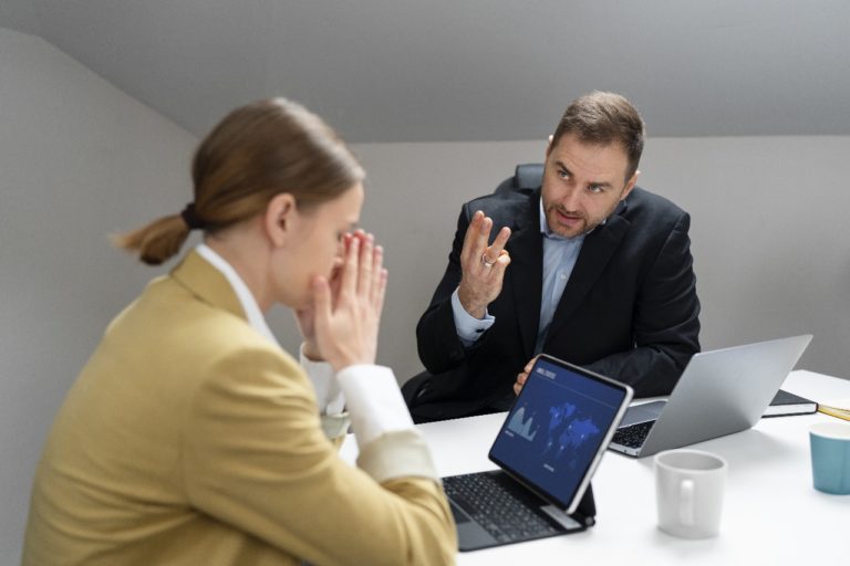 Como evitar falhas de comunicação no trabalho?