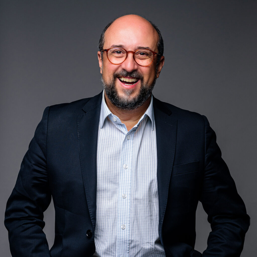 PROFESSOR LUIS LOBÃO