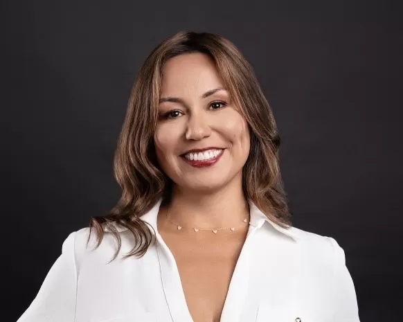 Susan Flores