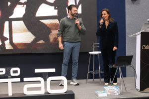 SEMINÁRIO INTERNACIONAL – No networking de alto impacto, não se trata de chegar sozinho ao topo, mas cruzar a linha de chegada juntos