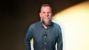 Marcos Piangers leva coragem ao palco da ExpoGestão 2026