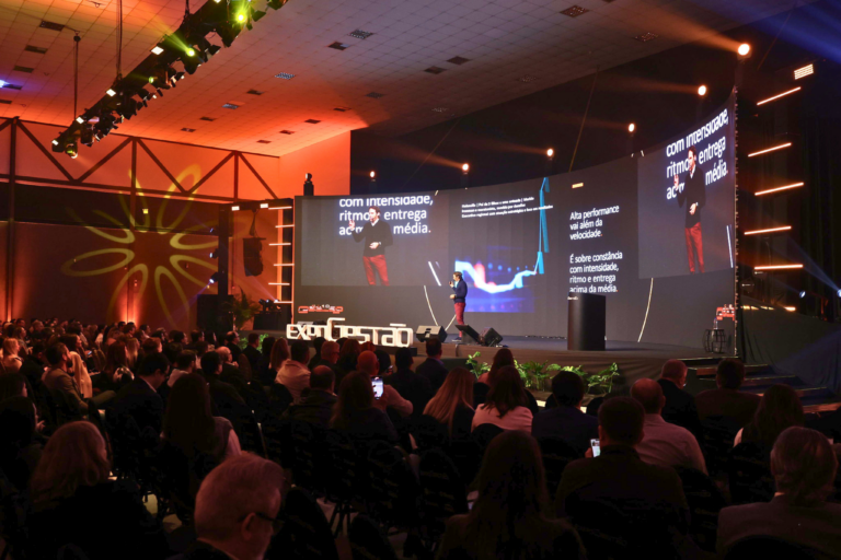 Foresight, IA e mudanças na economia: o que esperar das discussões da ExpoGestão 2026
