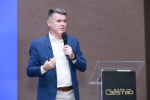 Quais são os quatro pilares para construir a habilidade de comunicar